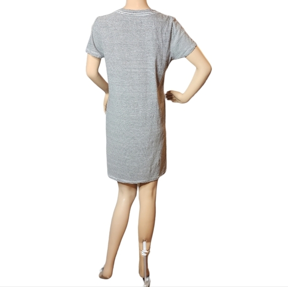Current/Elliot t-shirt dress - Picture 10 of 17